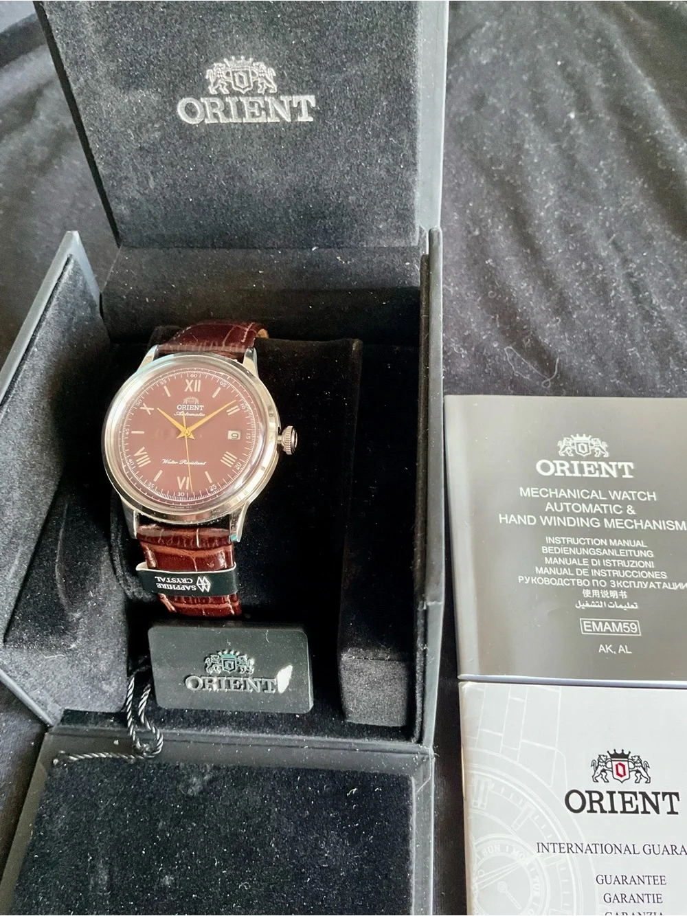 Orient Men's Automatic Red Dial Bambino Version 2 Mint Box/Manual